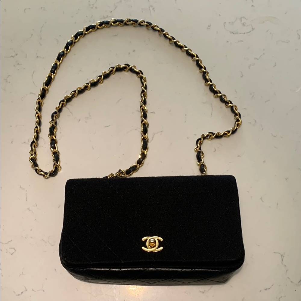 Chanel Black and Gold Women's Bag
